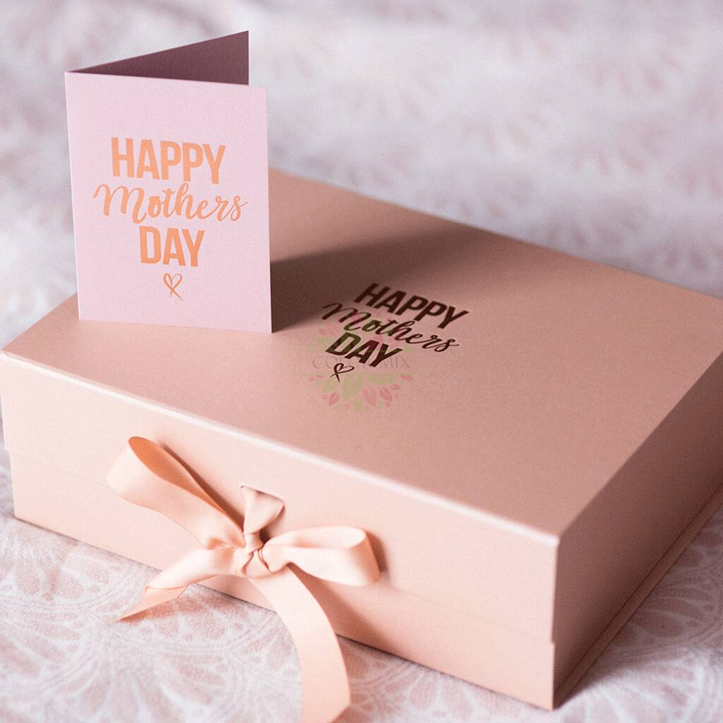 صندوق هدايا عيد الأم الوردي مع رقائق الذهب